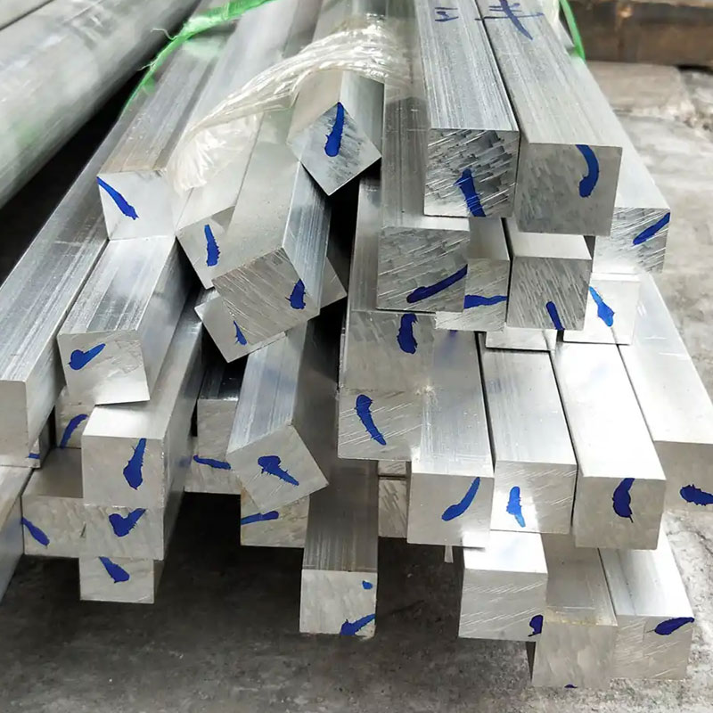 Barra cuadrada de aluminio 2024