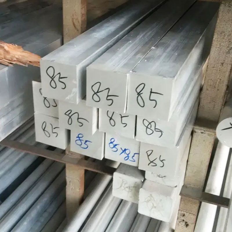 Barra cuadrada de aluminio 2024